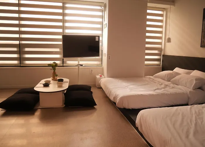 旅馆 Thezip Seoul, Hongdae, Sinchon
