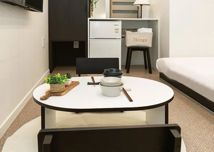 Thezip Seoul, Hongdae, Sinchon * 首爾
