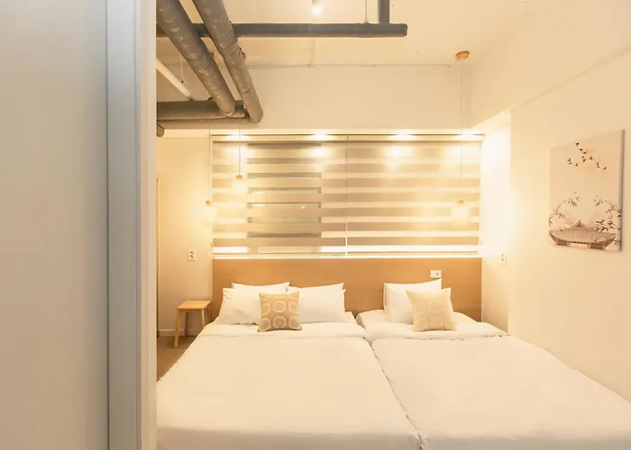 Thezip Seoul, Hongdae, Sinchon *