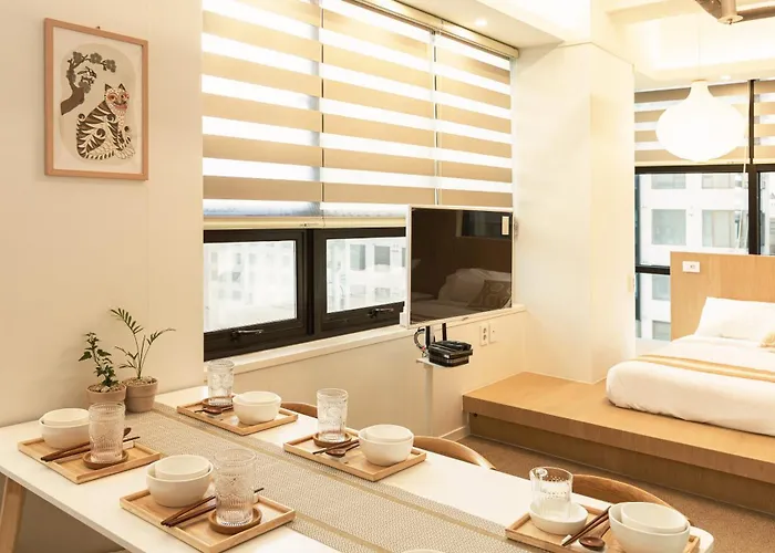 Thezip Seoul, Hongdae, Sinchon 首爾