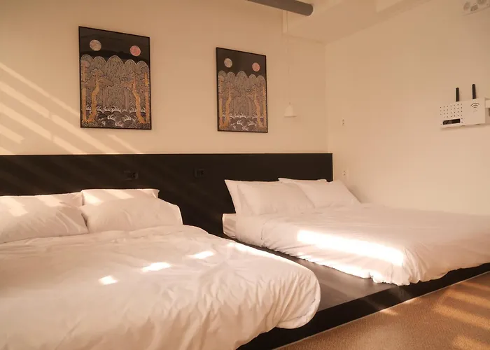 旅馆 Thezip Seoul, Hongdae, Sinchon *