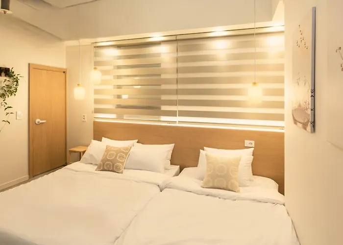 Thezip Seoul, Hongdae, Sinchon 旅馆 *