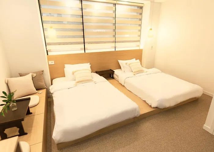 Thezip Seoul, Hongdae, Sinchon *