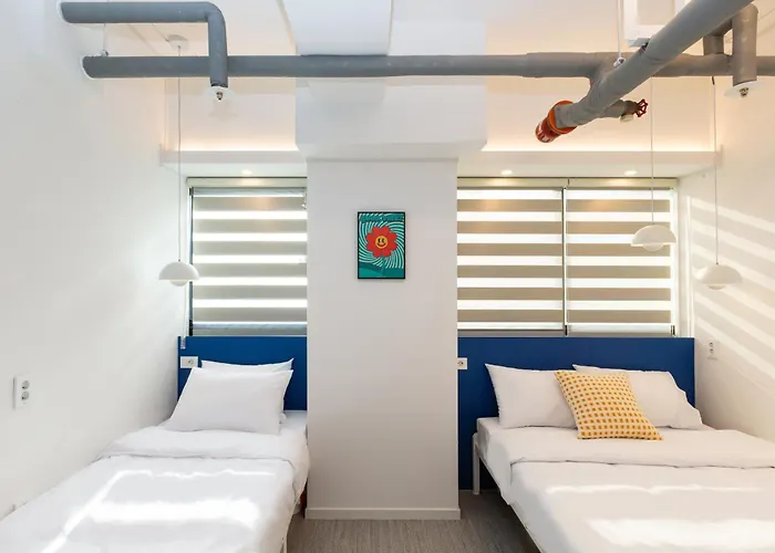 Thezip Seoul, Hongdae, Sinchon 首爾