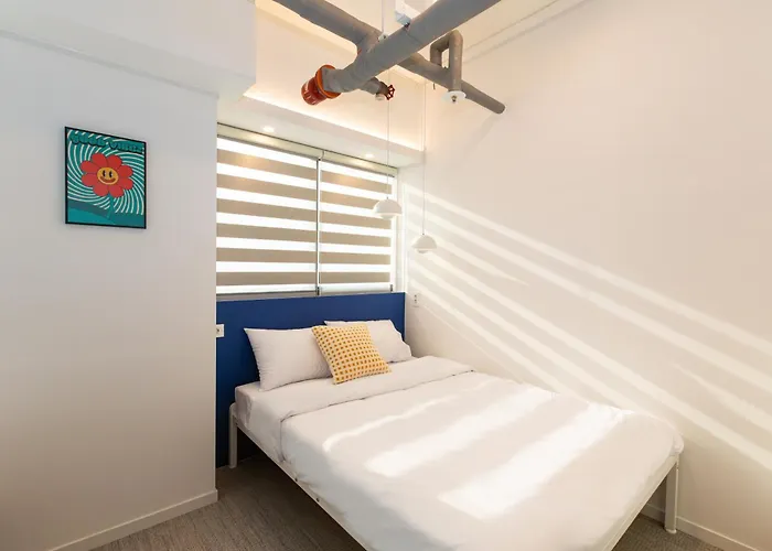 Thezip Seoul, Hongdae, Sinchon 旅馆 *